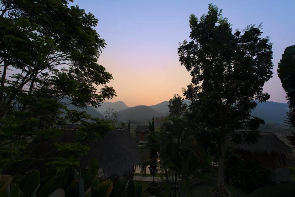 सहारा The Countryside