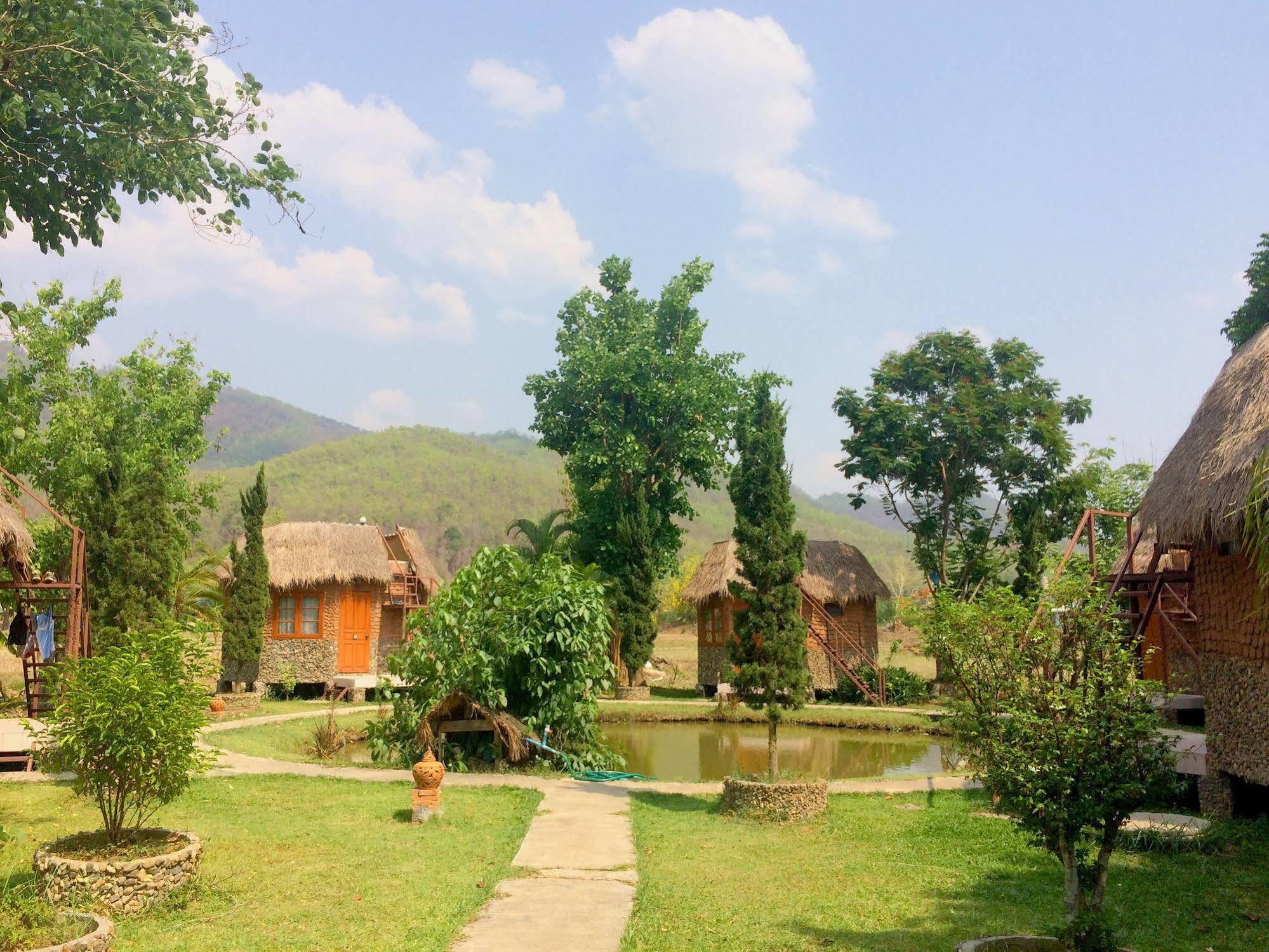The Countryside सहारा 3*